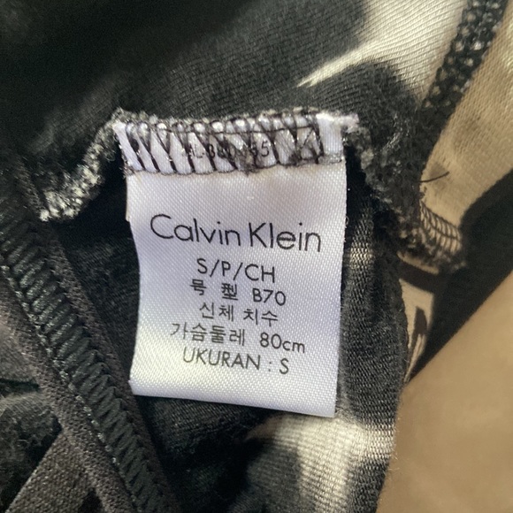 Calvin Klein - triangle bralette - Picture 4 of 4